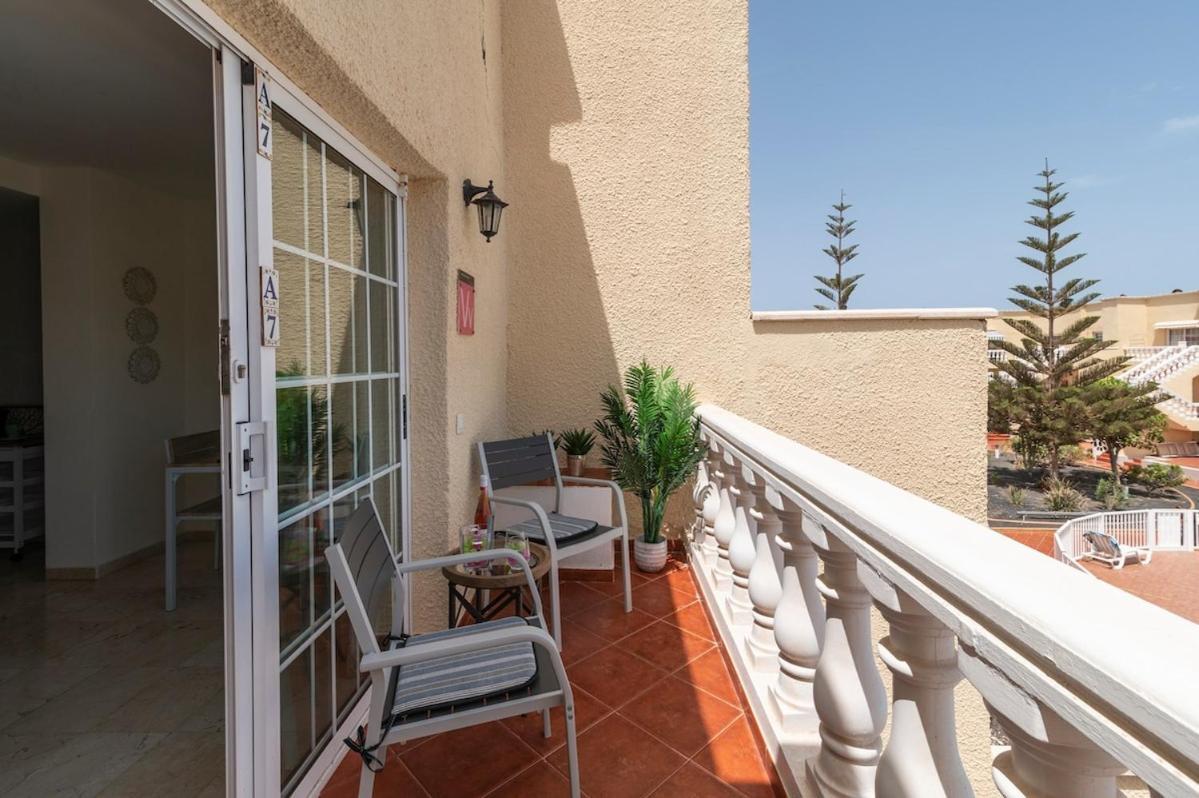 Appartamento Nuevo!!! Recién reformado con piscina y parking Caleta De Fuste Esterno foto